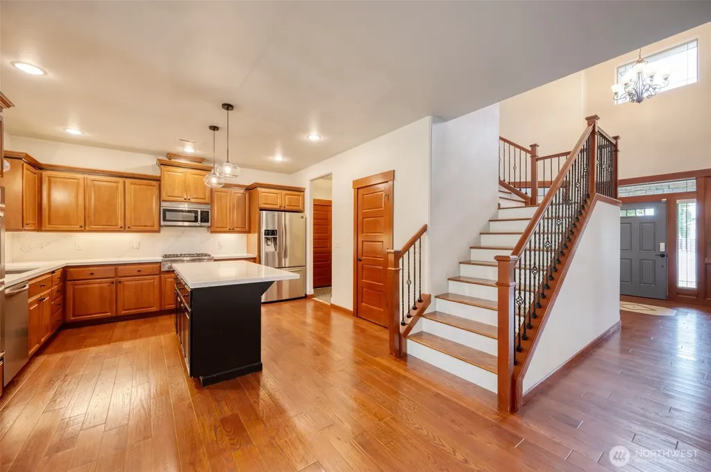 17103 138th Avenue E Puyallup WA 98374