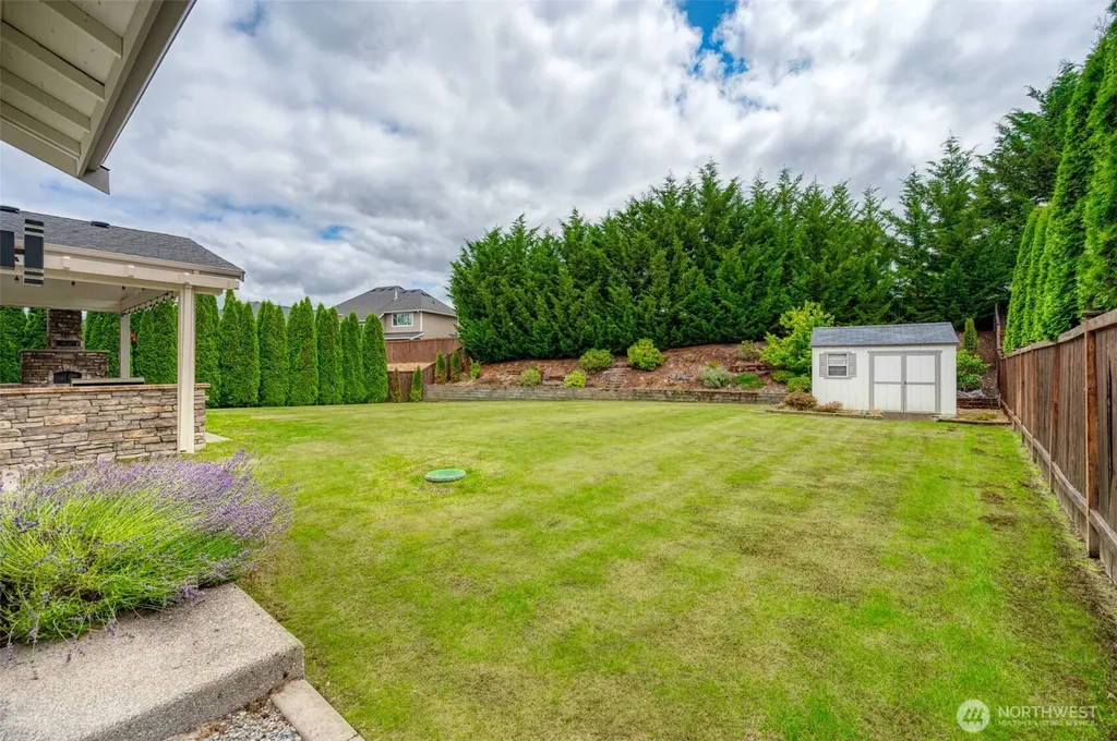 17103 138th Avenue E Puyallup WA 98374