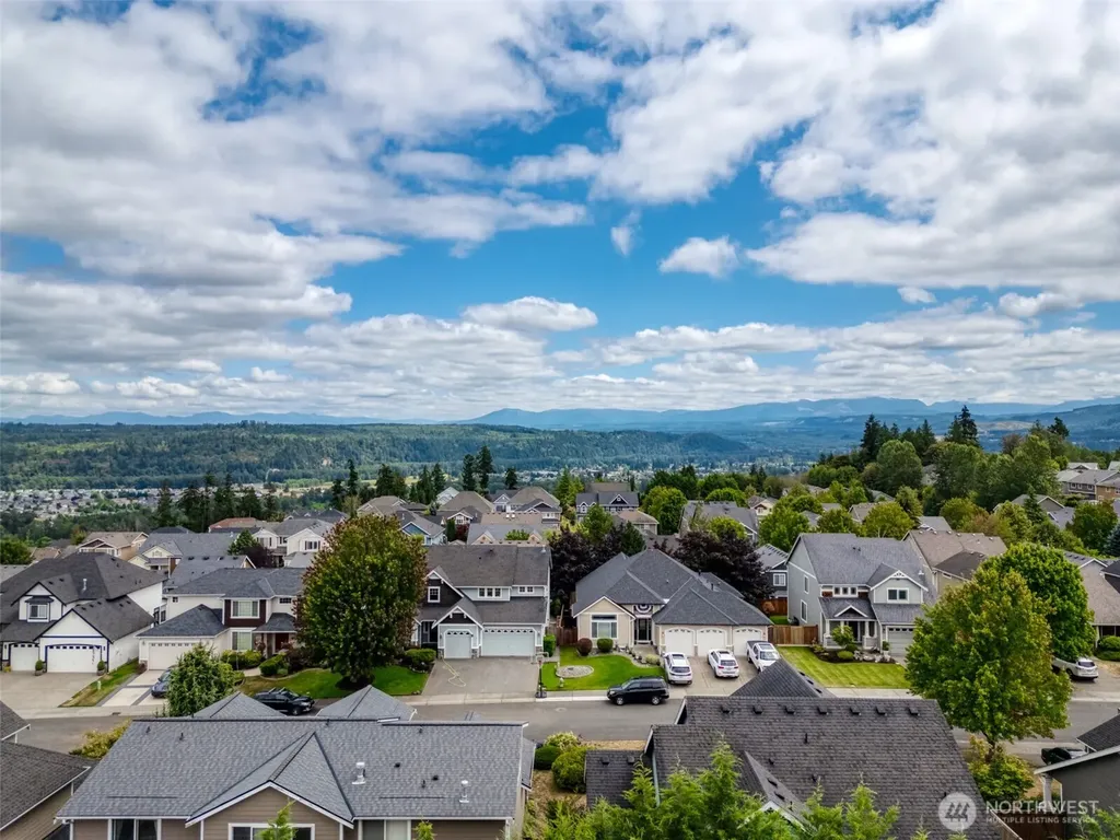 17103 138th Avenue E Puyallup WA 98374