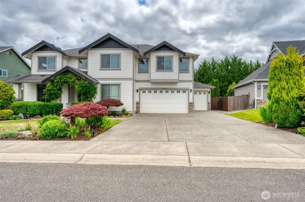17103 138th Avenue E Puyallup WA 98374