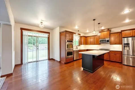 17103 138th Avenue E Puyallup WA 98374