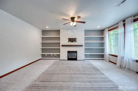 17103 138th Avenue E Puyallup WA 98374