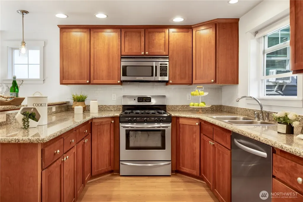 1608 NW 65th Street Seattle WA 98117