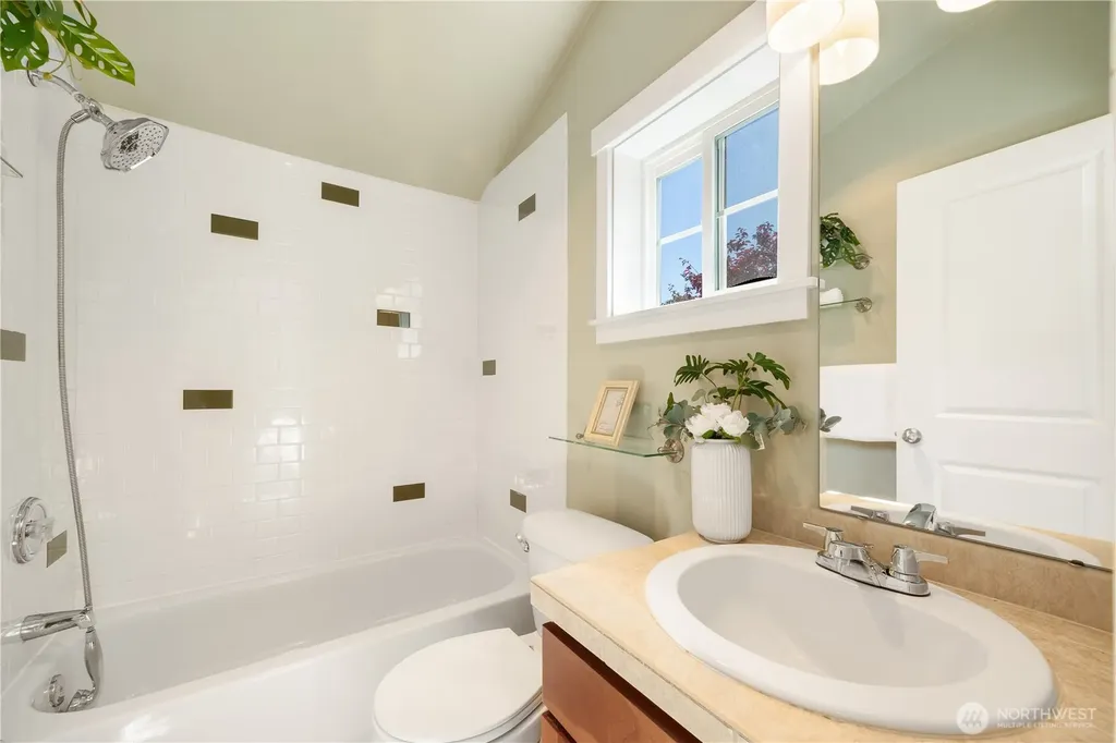 1608 NW 65th Street Seattle WA 98117
