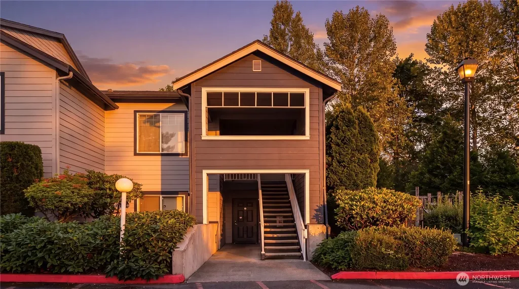 10825 SE 200th Street Kent WA 98031