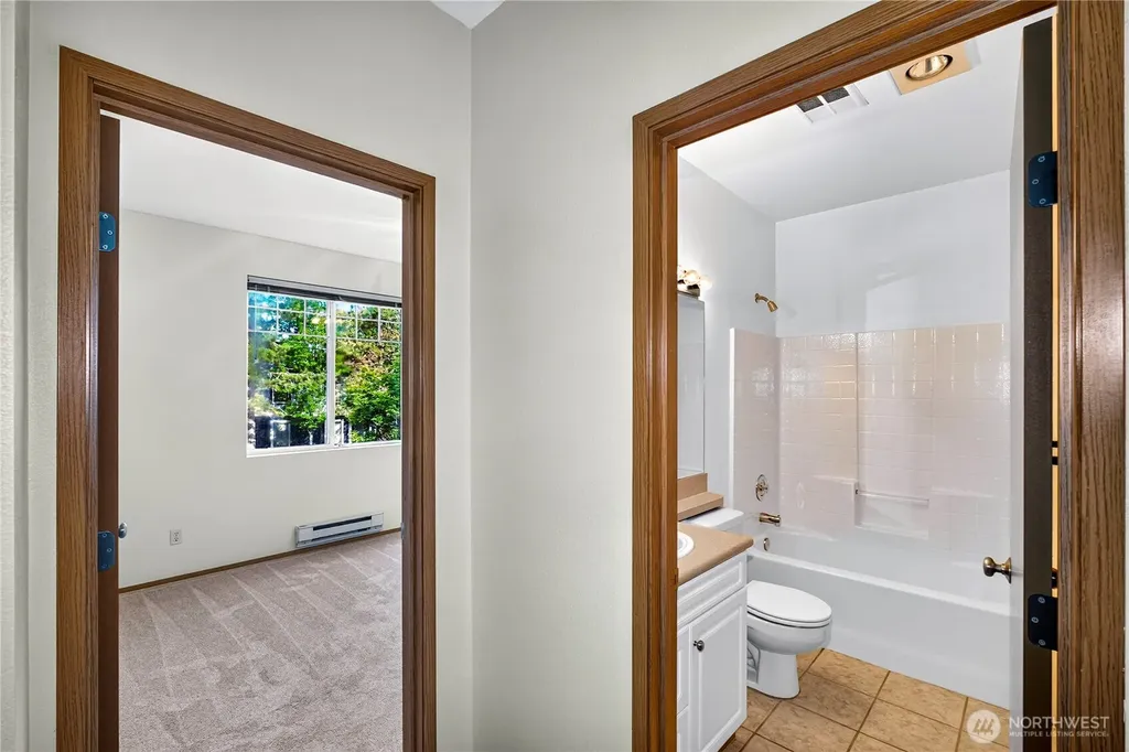 10825 SE 200th Street Kent WA 98031