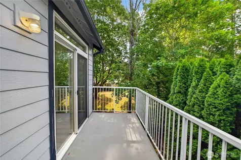 10825 SE 200th Street Kent WA 98031