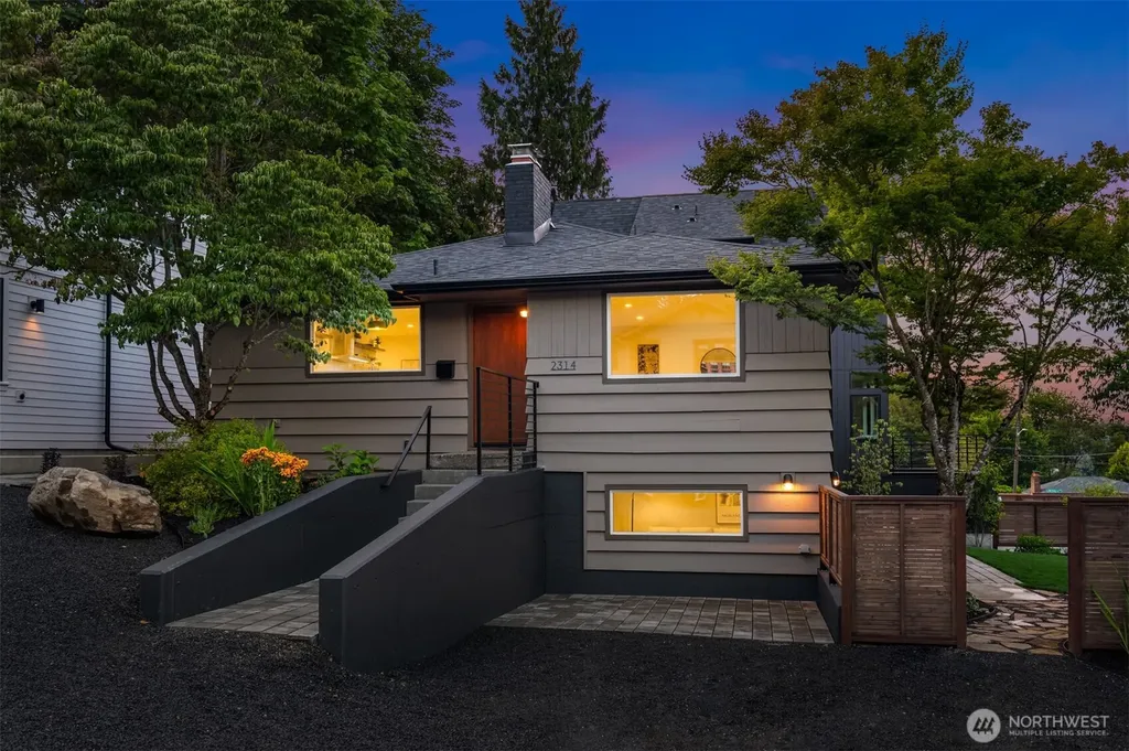 2314 S Forest Street Seattle WA 98144