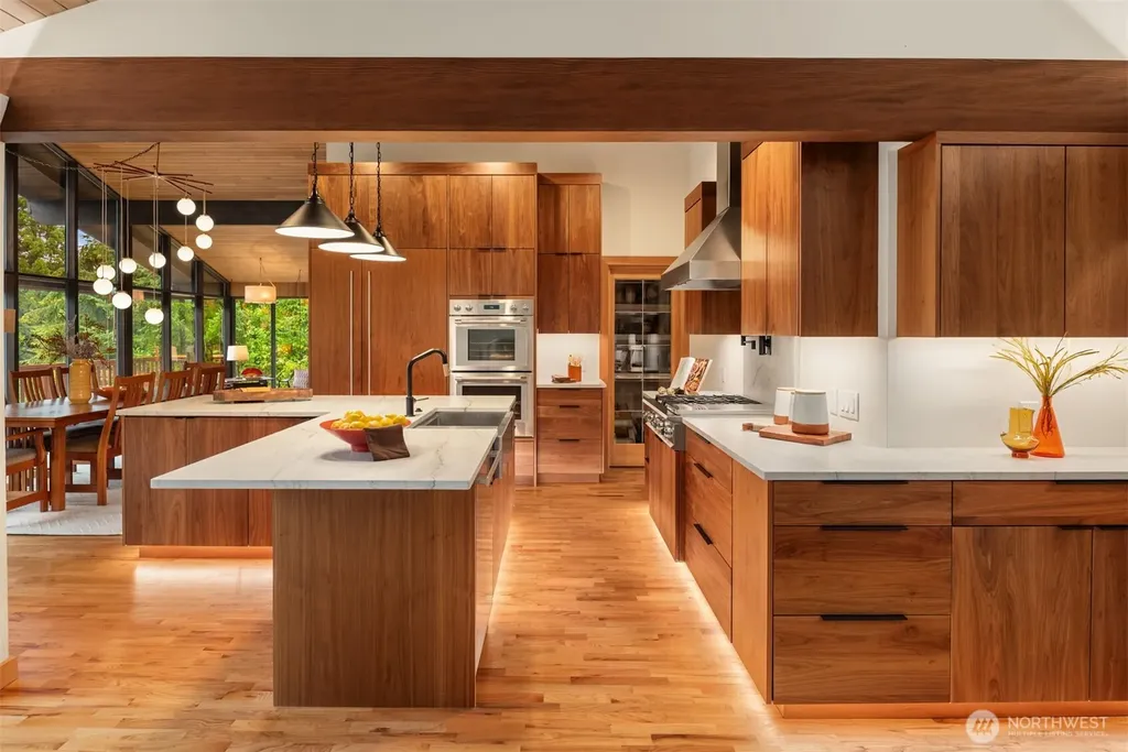 7416 Mercer Terrace Drive Mercer Island WA 98040