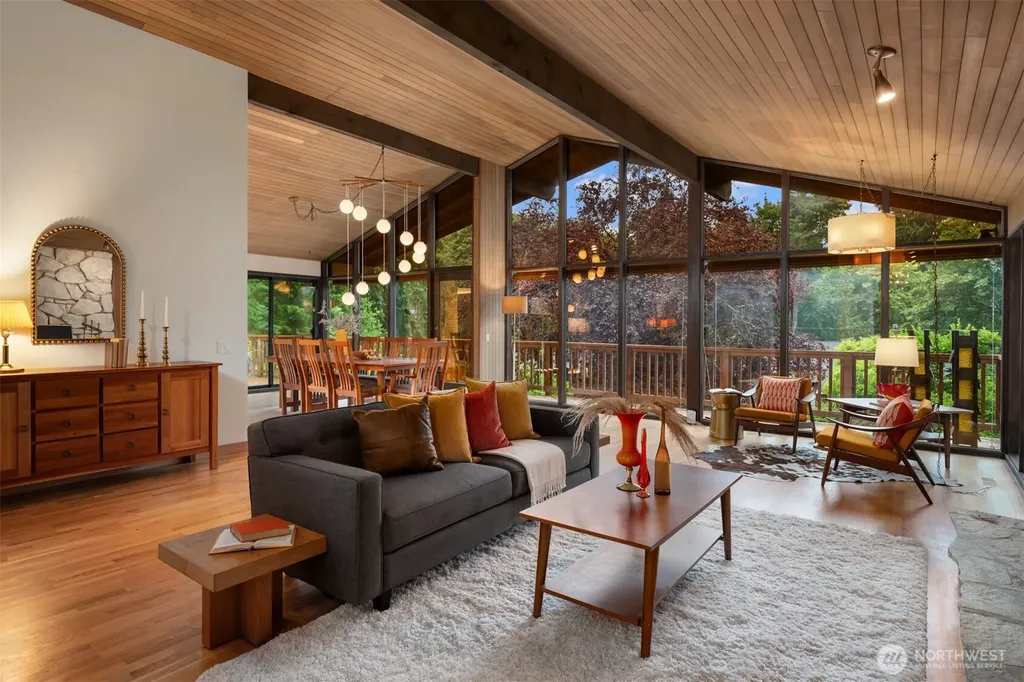 7416 Mercer Terrace Drive Mercer Island WA 98040
