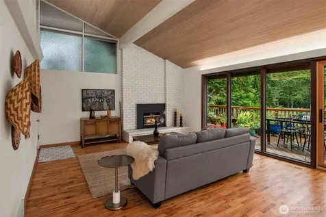 7416 Mercer Terrace Drive Mercer Island WA 98040