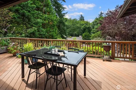 7416 Mercer Terrace Drive Mercer Island WA 98040