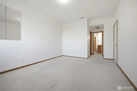 5210 S 3rd Avenue Everett WA 98201