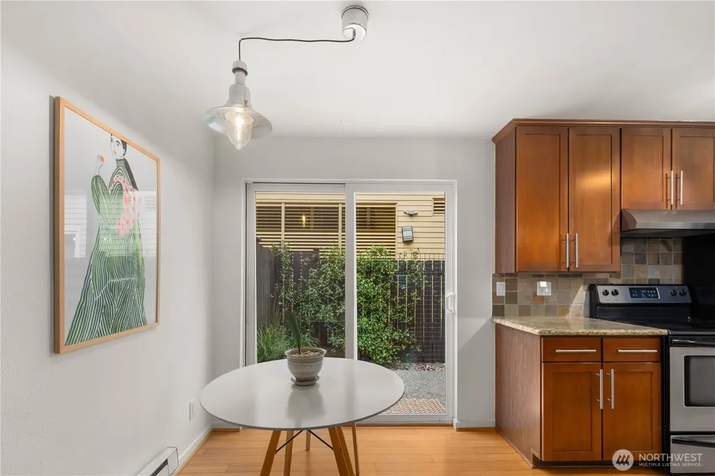 5220 42nd Avenue S Seattle WA 98118