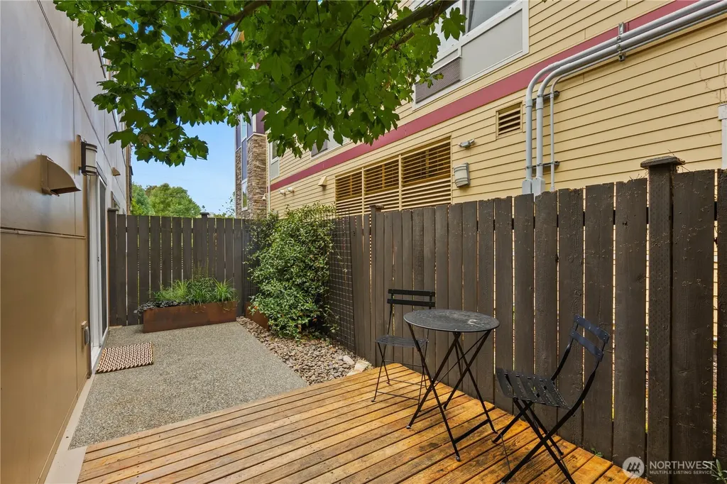 5220 42nd Avenue S Seattle WA 98118