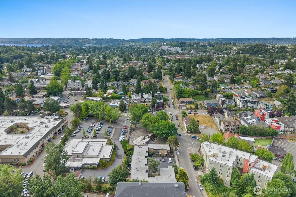 5220 42nd Avenue S Seattle WA 98118
