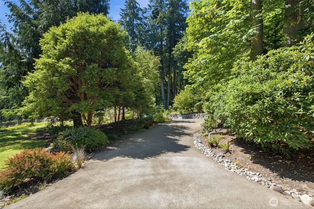 8500 Salty Drive NW Olympia WA 98502