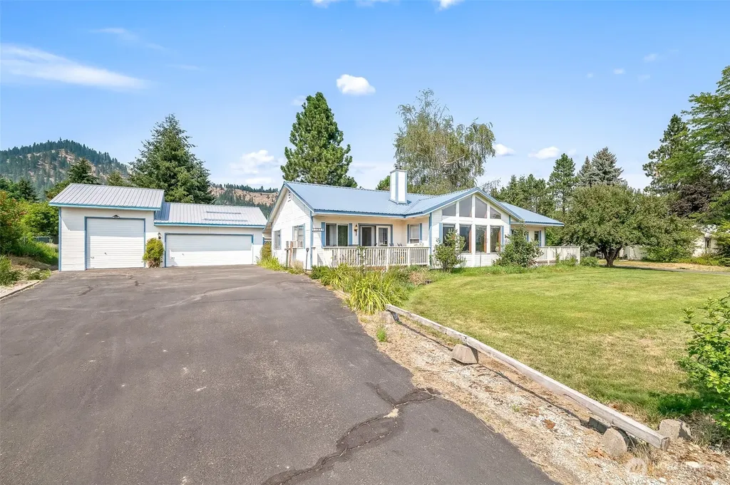 12320 Bergstrasse Road Leavenworth WA 98826