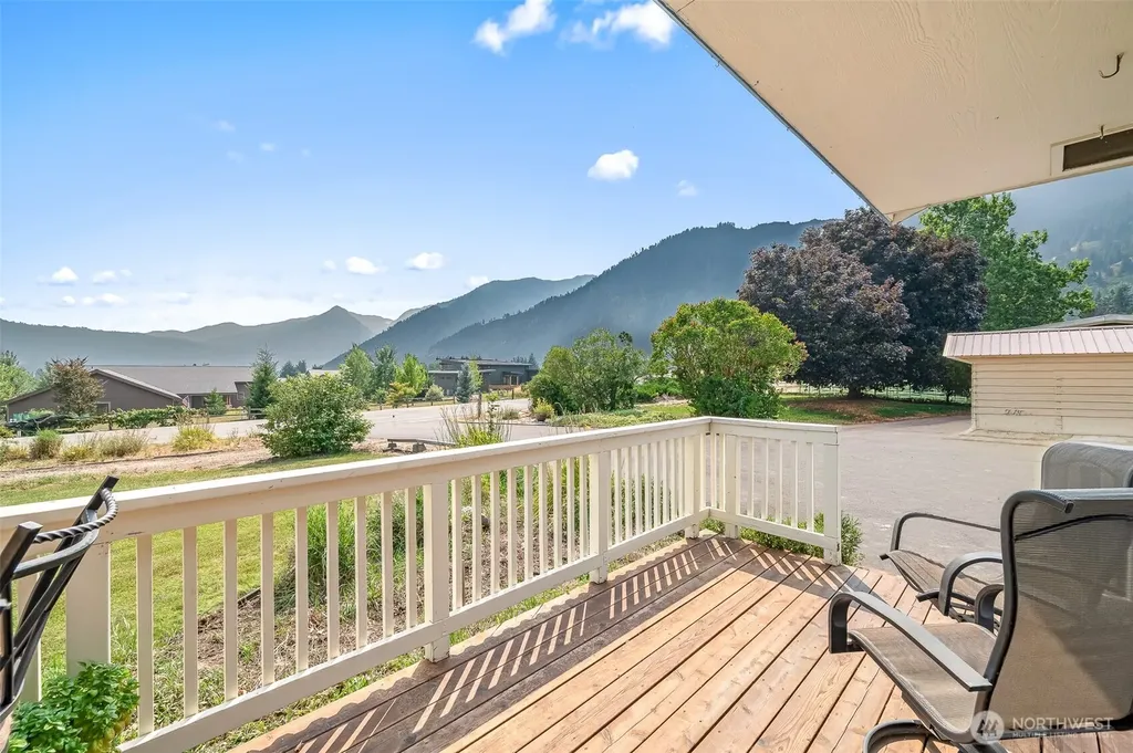 12320 Bergstrasse Road Leavenworth WA 98826