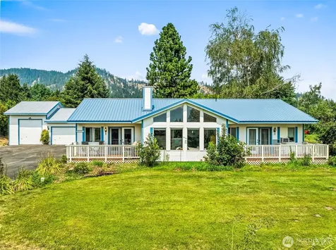 12320 Bergstrasse Road Leavenworth WA 98826