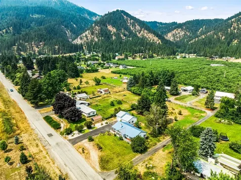 12320 Bergstrasse Road Leavenworth WA 98826