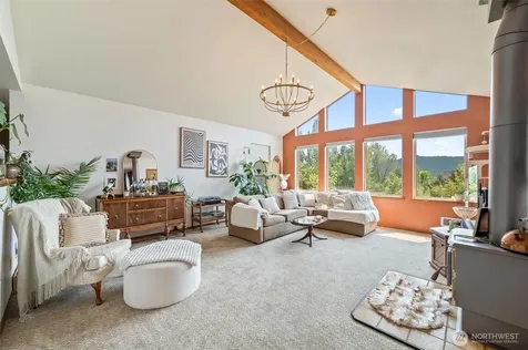 12320 Bergstrasse Road Leavenworth WA 98826