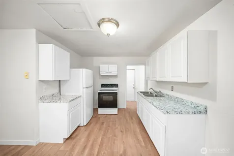 1310 S 8th Tacoma WA 98405