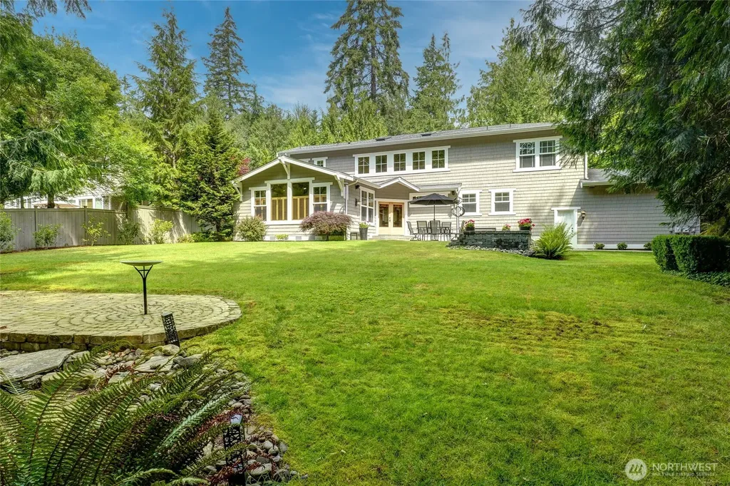 2204 155th Street NW Gig Harbor WA 98332