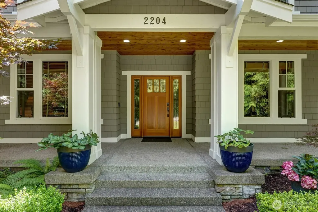 2204 155th Street NW Gig Harbor WA 98332