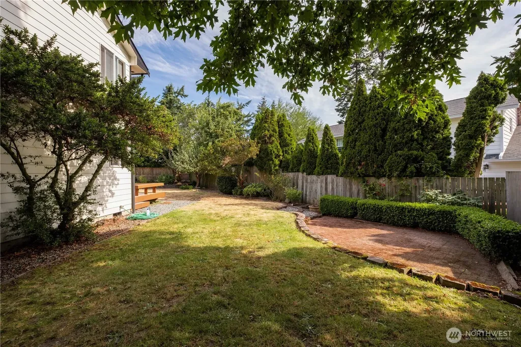 544 SW Muzzall Street Oak Harbor WA 98277
