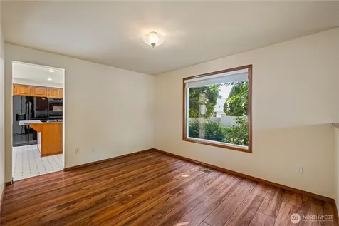 544 SW Muzzall Street Oak Harbor WA 98277