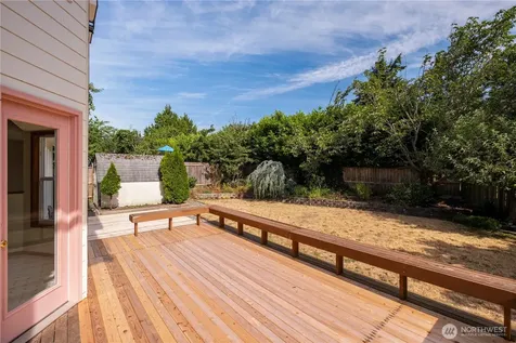 544 SW Muzzall Street Oak Harbor WA 98277