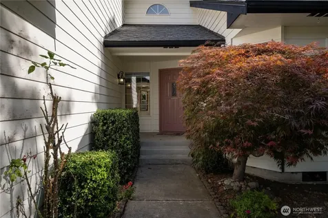 544 SW Muzzall Street Oak Harbor WA 98277