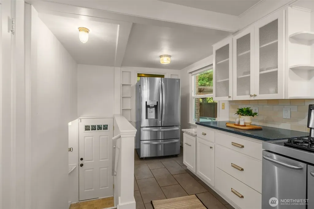 12703 4th Avenue NW Seattle WA 98177