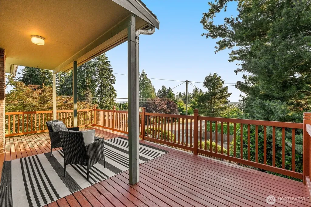 12703 4th Avenue NW Seattle WA 98177