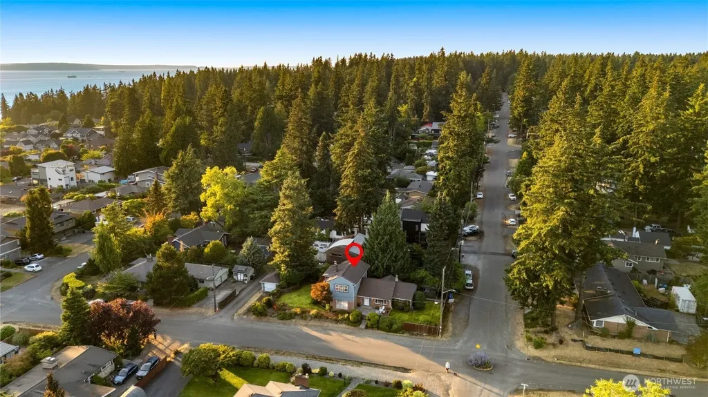12703 4th Avenue NW Seattle WA 98177