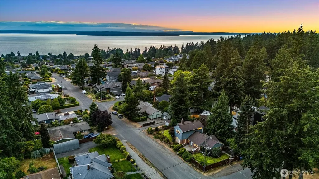 12703 4th Avenue NW Seattle WA 98177