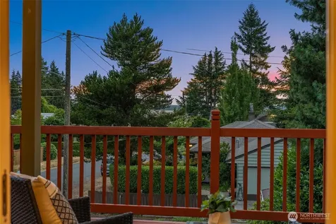 12703 4th Avenue NW Seattle WA 98177