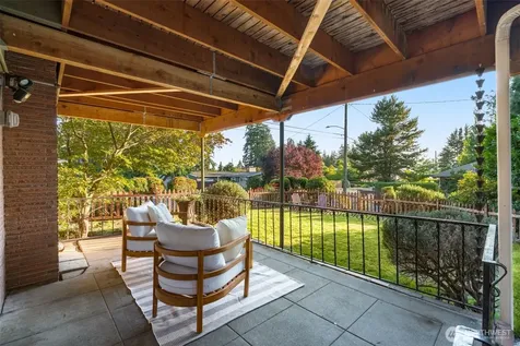 12703 4th Avenue NW Seattle WA 98177