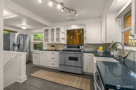12703 4th Avenue NW Seattle WA 98177