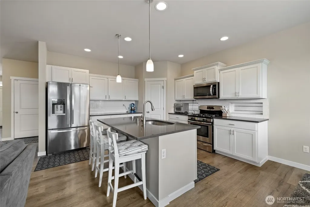 16028 77th Avenue Ct E Puyallup WA 98375