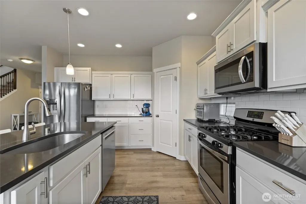 16028 77th Avenue Ct E Puyallup WA 98375