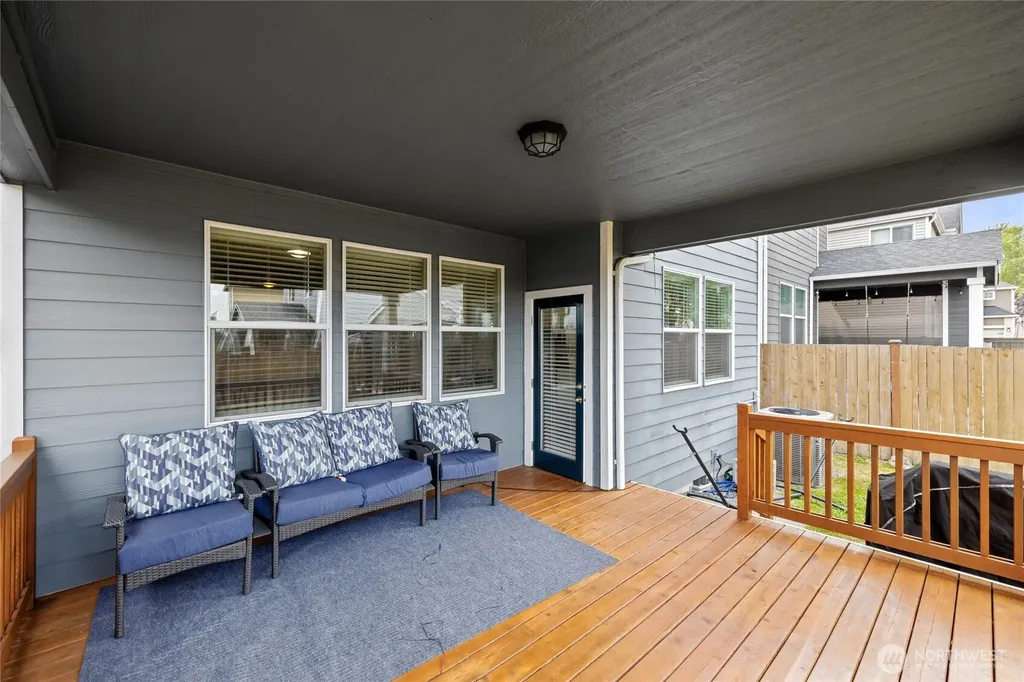 16028 77th Avenue Ct E Puyallup WA 98375