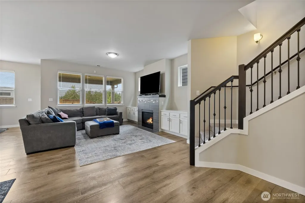 16028 77th Avenue Ct E Puyallup WA 98375