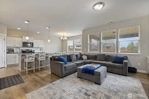 16028 77th Avenue Ct E Puyallup WA 98375