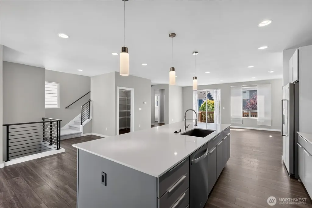 3526 164th Place SW Lynnwood WA 98037