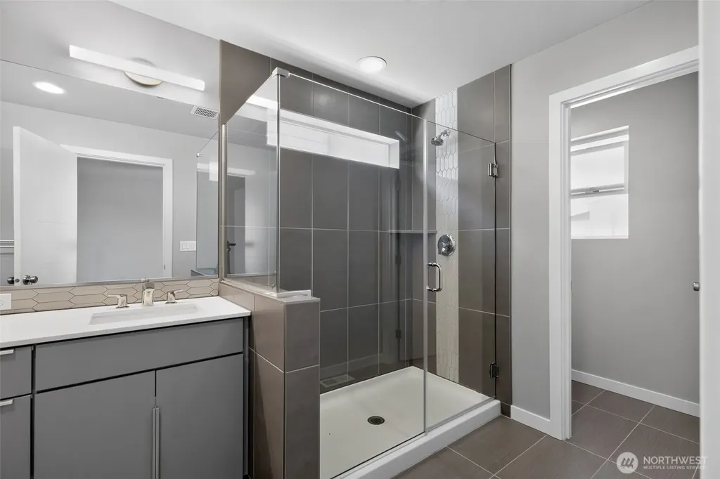 3526 164th Place SW Lynnwood WA 98037