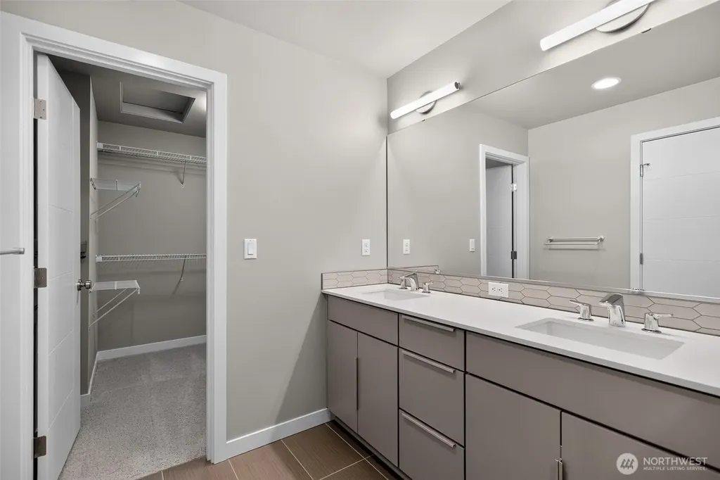 3526 164th Place SW Lynnwood WA 98037