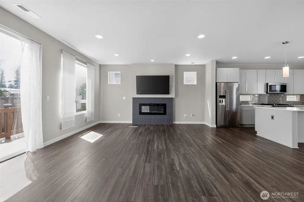3526 164th Place SW Lynnwood WA 98037