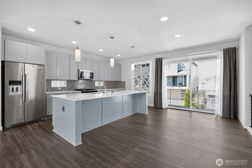 3526 164th Place SW Lynnwood WA 98037